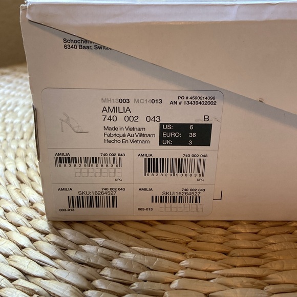 NIB - Aldo Amilia Heel - Yellow - Picture 13 of 13